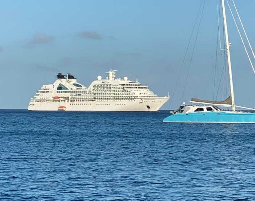 cruiseship-bequia